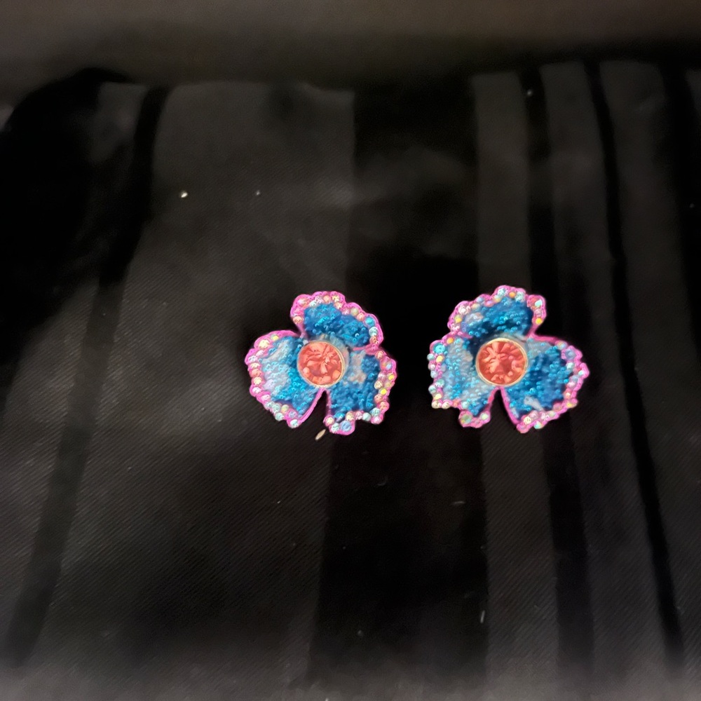 Betsy Johnson flower studs in blue and hot pink